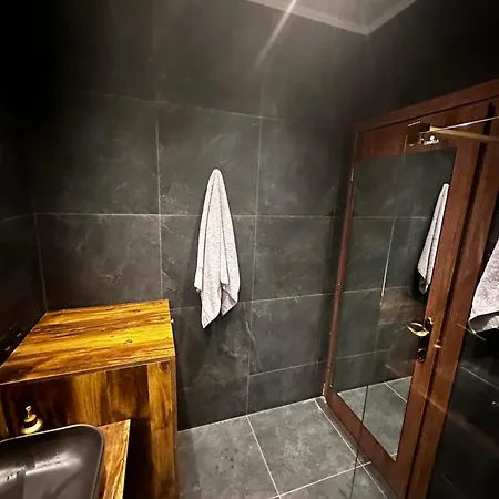 Individualliving 2 Zimiski * Tessalónica